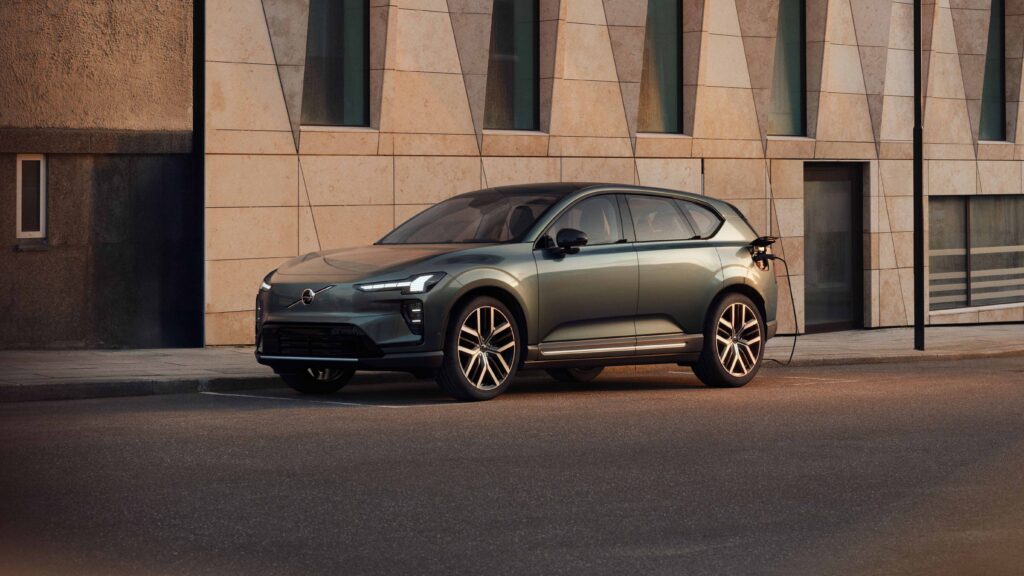 VOLVO EX60 Front-/Seitenansicht