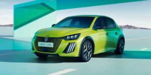 PEUGEOT e-208 in Aguenda Gelb Front-/Fahrerseite