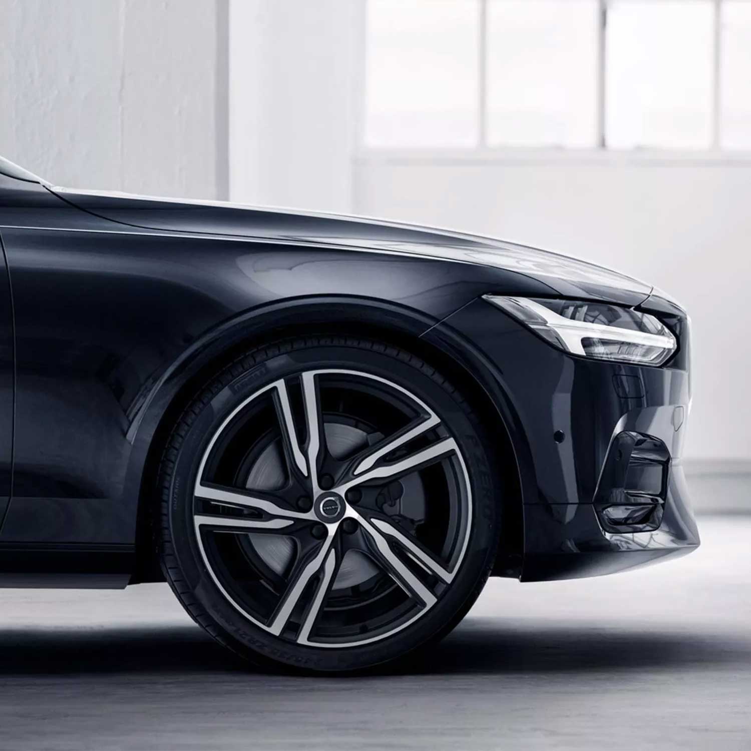 VOLVO Seitenprofil vorne