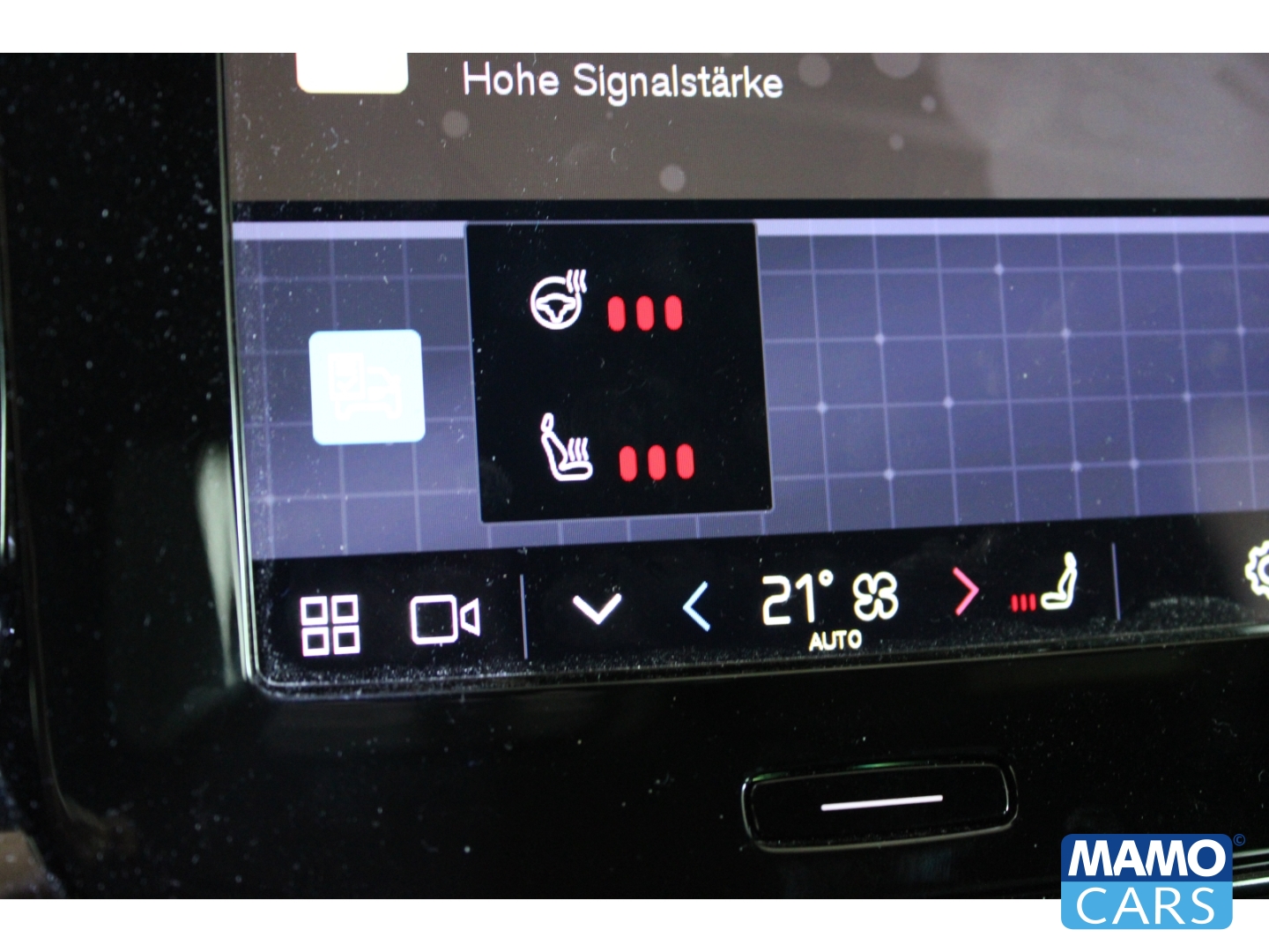 Fahrzeugabbildung Volvo XC40 Plus Pure Electric Single-Motor Allwetter/Kamera/1. Hand