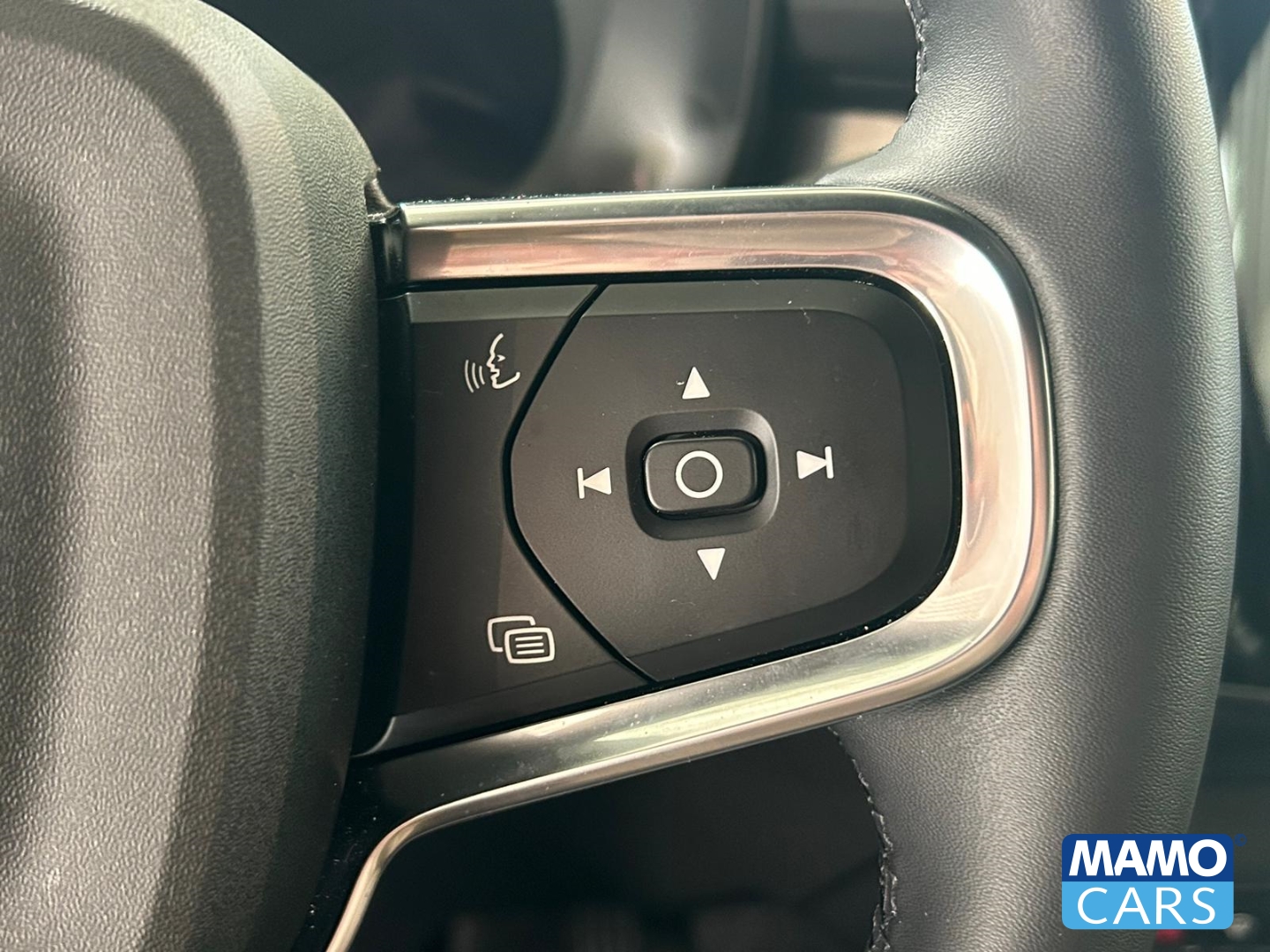 Fahrzeugabbildung Volvo XC40 B3 Core ACC/BLIS/SHZ/LHZ/GOOGLE