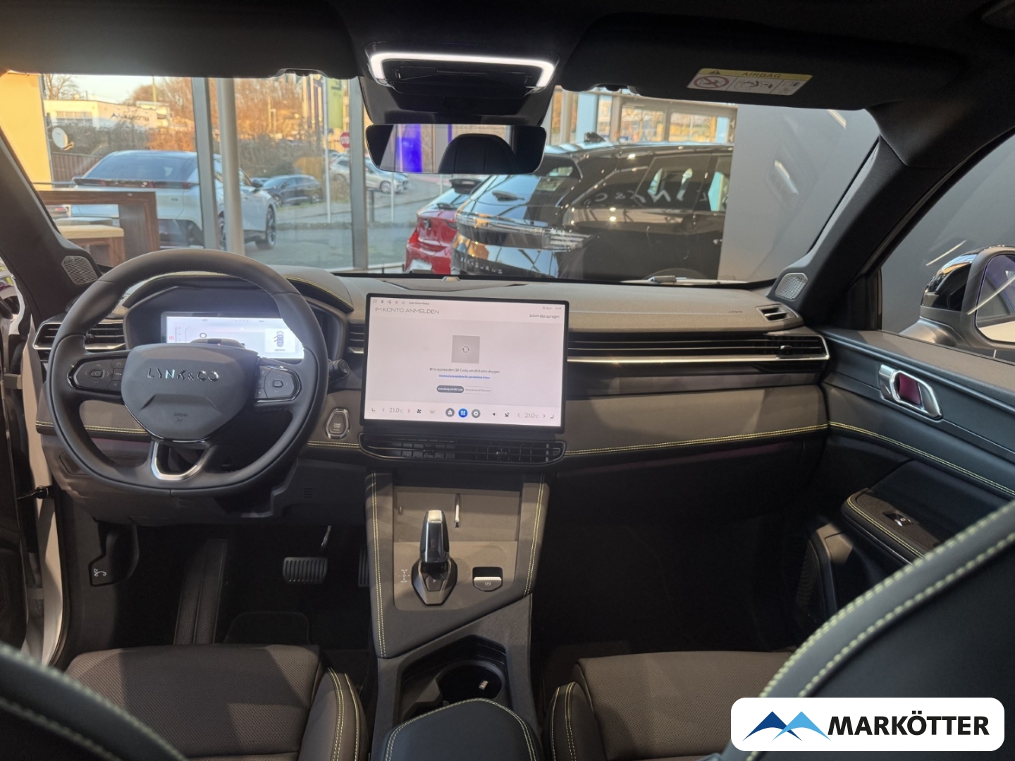 Fahrzeugabbildung Lynk & Co 01 More/ Vollausstattung/ Plug In Hybrid/1.5 TD PHEV 206 kW More