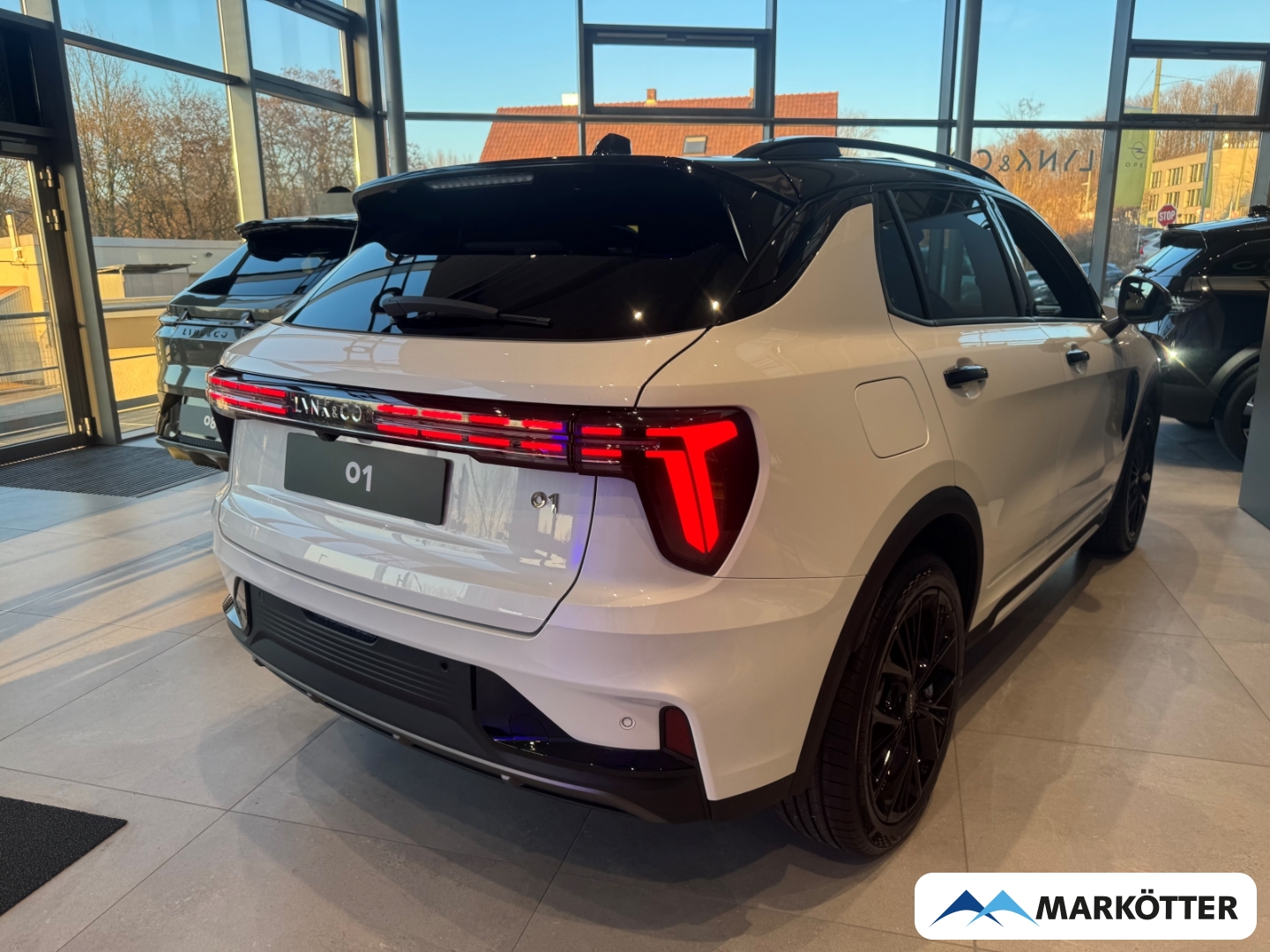 Fahrzeugabbildung Lynk & Co 01 More/ Vollausstattung/ Plug In Hybrid/1.5 TD PHEV 206 kW More