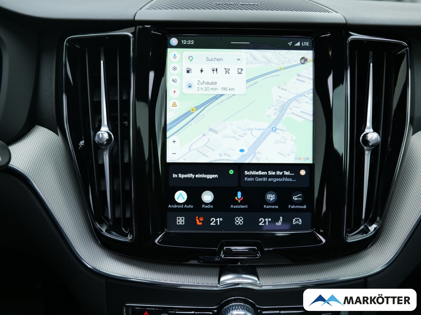 Fahrzeugabbildung Volvo XC60 T8 AWD Black Edition ACC/BLIS/360/Panorama