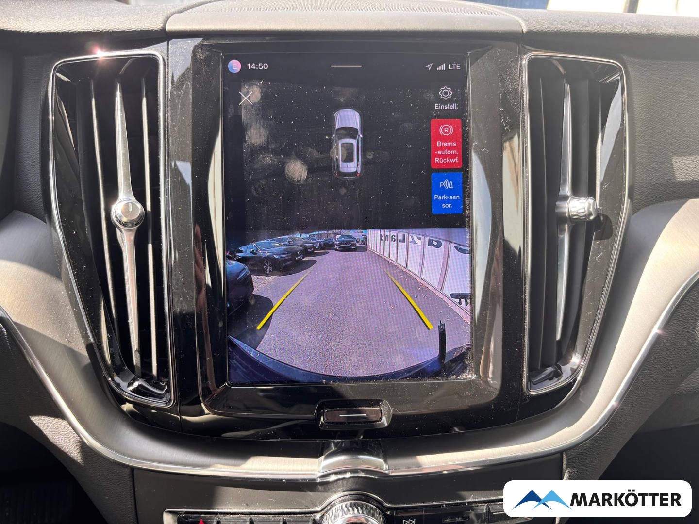 Fahrzeugabbildung Volvo XC60 B4 Core CAM/GOOGLE/NAVI/4xSHZ/LHZ