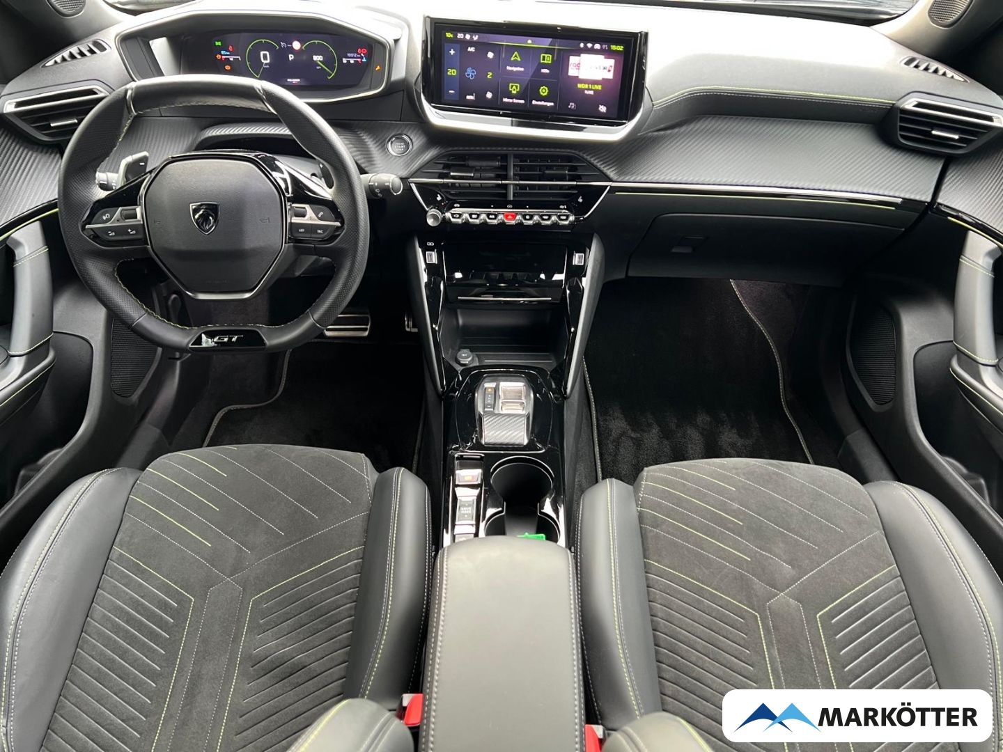 Fahrzeugabbildung Peugeot 2008 GT PureTech 130 SHZ/ALCANTARA/PDCv+h/MASSAGE
