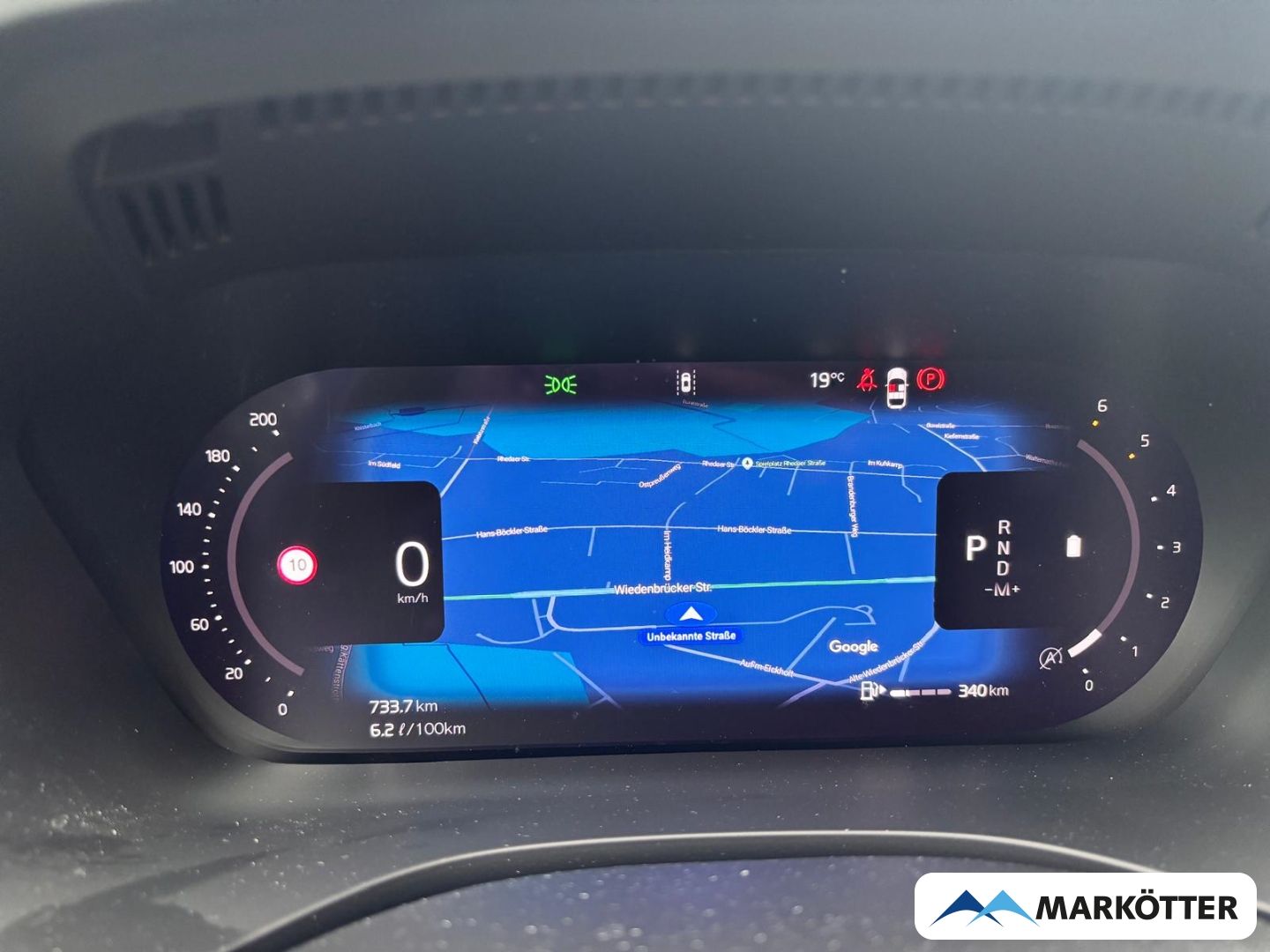 Fahrzeugabbildung Volvo XC60 B4 Plus Dark ACC/BLIS/360°/H&K/FSH/SHZ