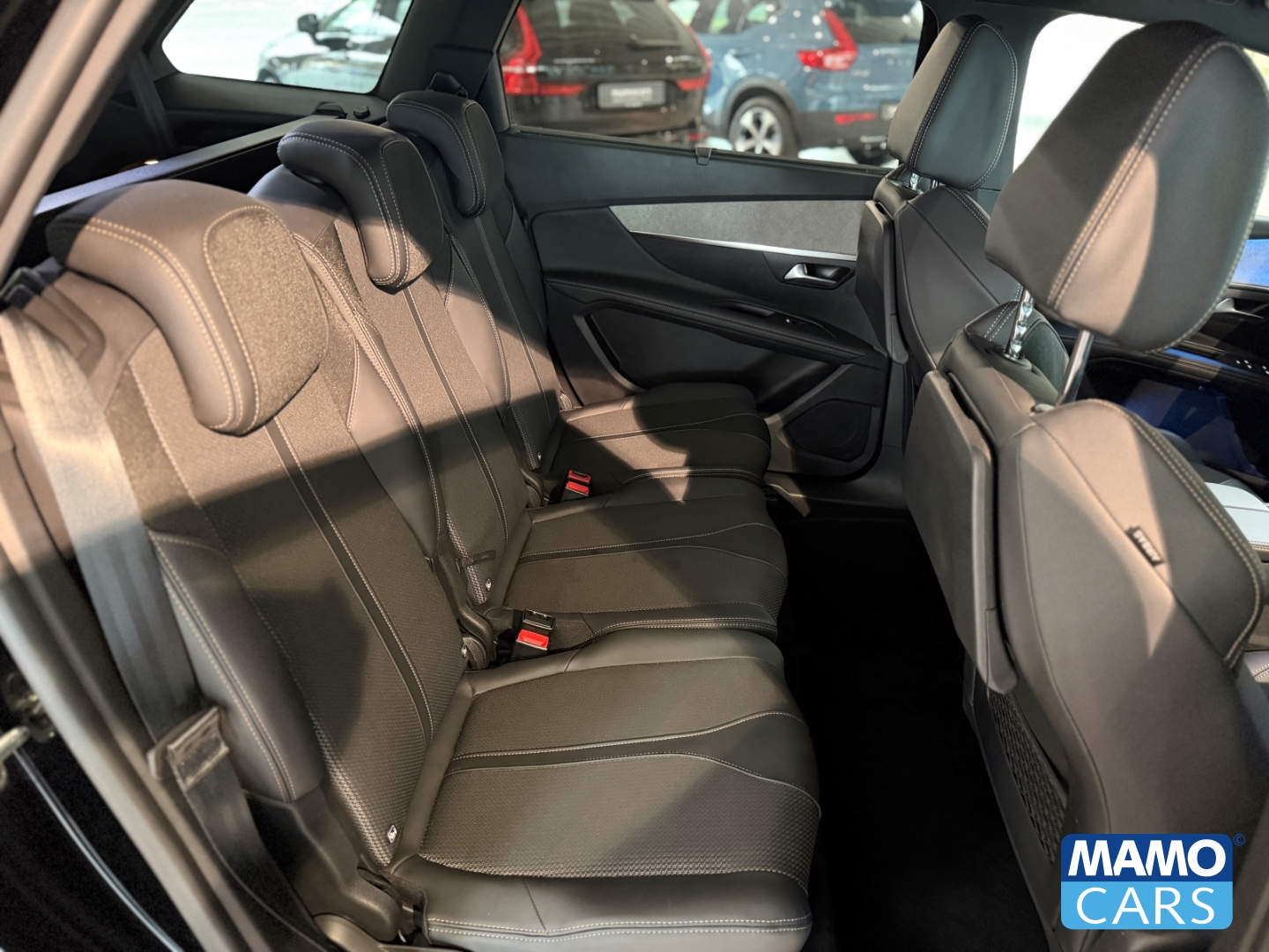 Fahrzeugabbildung Peugeot 5008 1.2 GT ACC/APPLE/BLIS/CAM/SHZ/NAVI