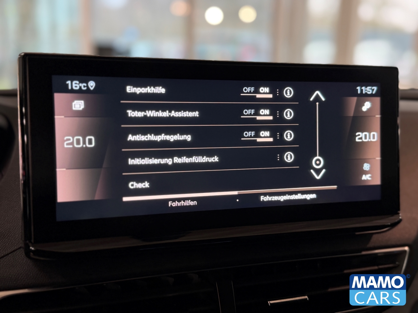 Fahrzeugabbildung Peugeot 5008 1.2 GT ACC/APPLE/BLIS/CAM/SHZ/NAVI
