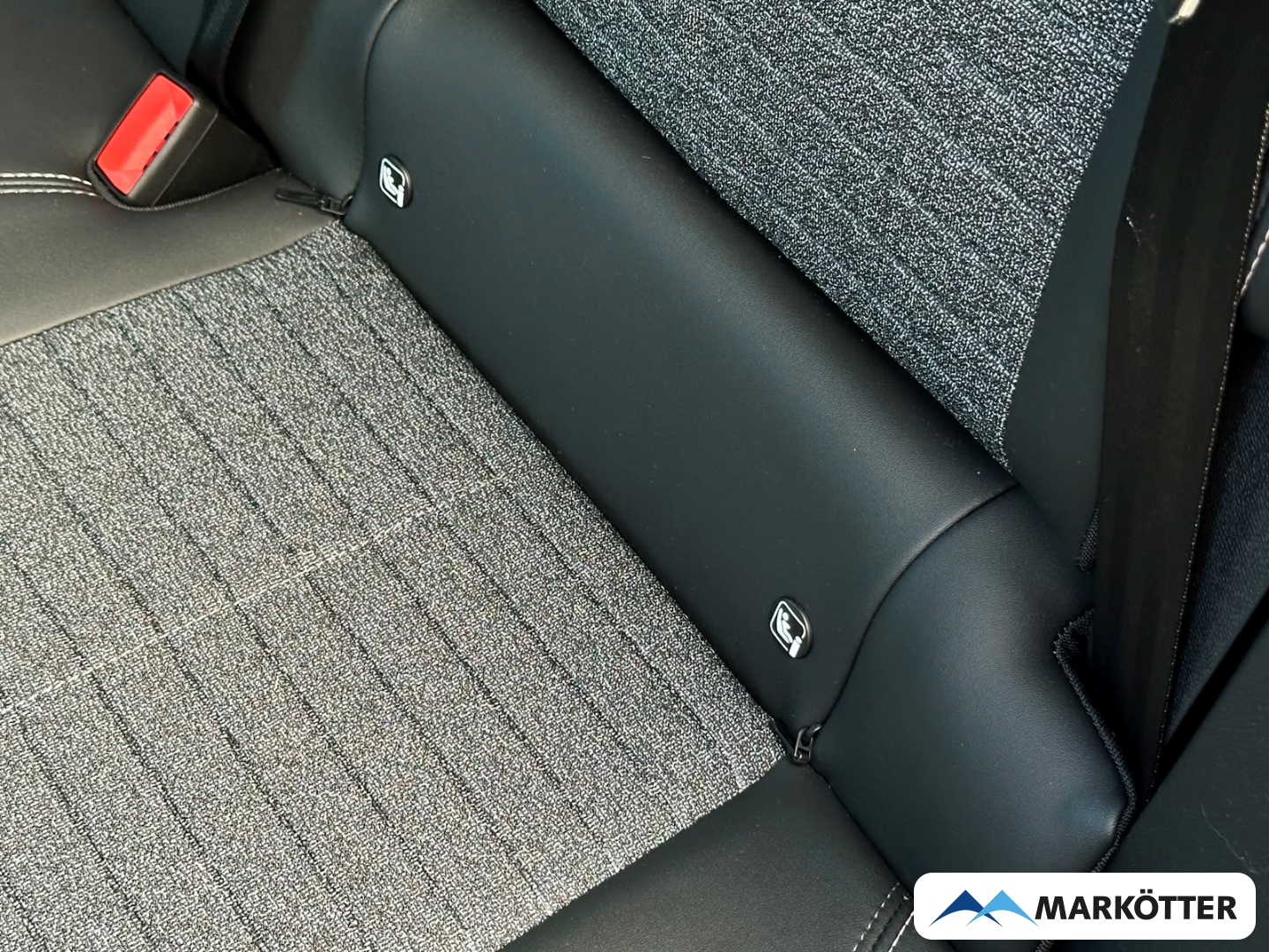 Fahrzeugabbildung Peugeot 3008 MHEV 145 Allure Business 360°/AHK/Allwetter