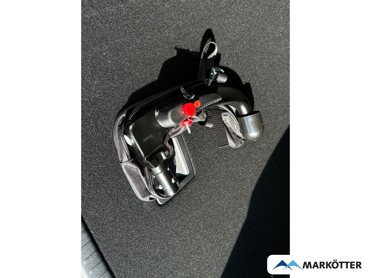 Fahrzeugabbildung Peugeot 3008 MHEV 145 Allure Business 360°/AHK/Allwetter