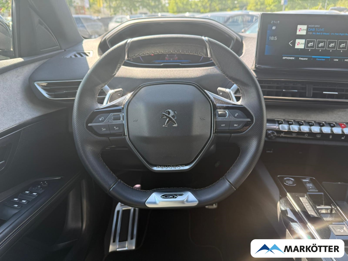 Fahrzeugabbildung Peugeot 5008 GT 7-Sitzer ACC/360CAM/DAB/LED/PANO/SHZ