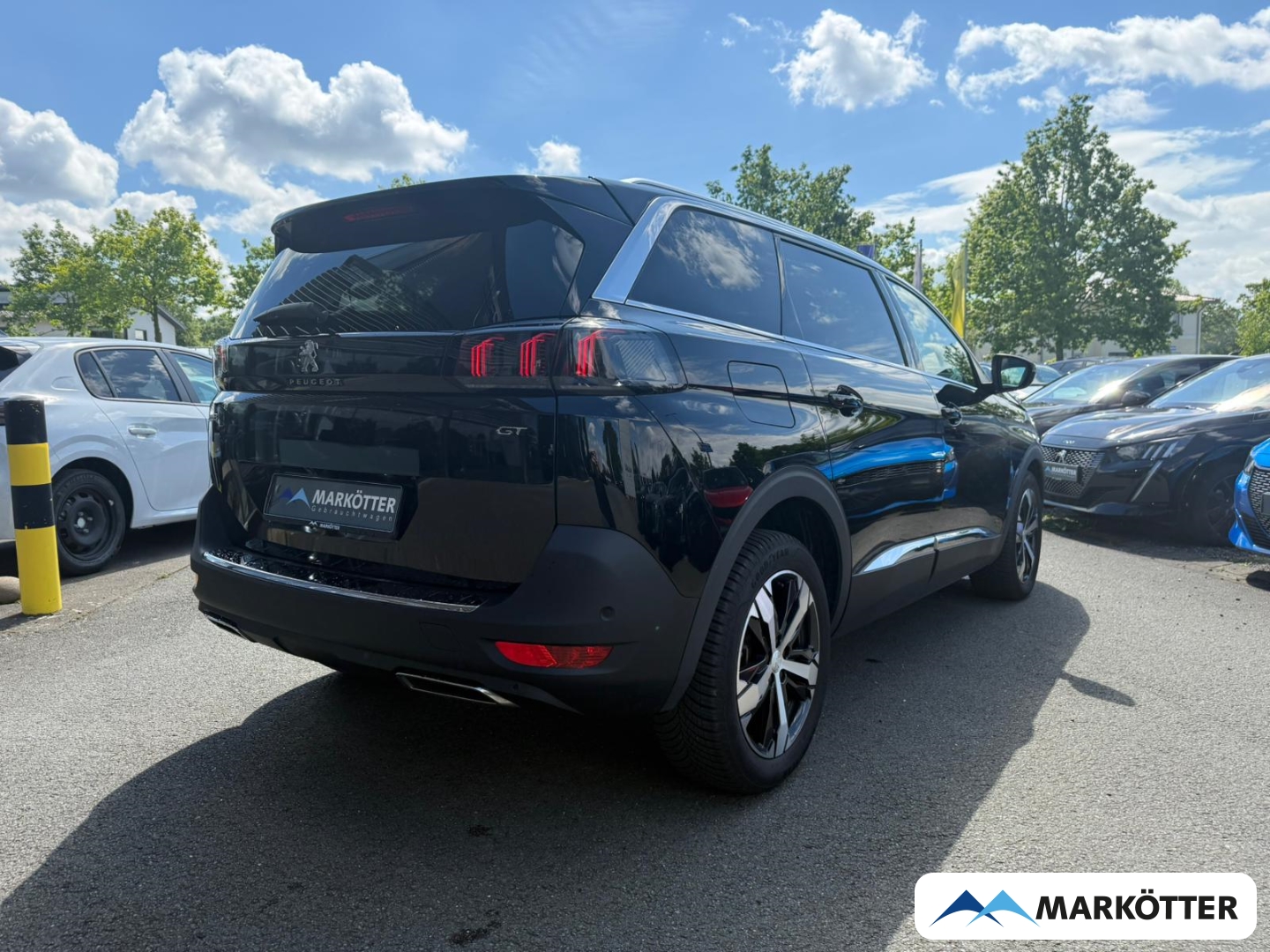 Fahrzeugabbildung Peugeot 5008 GT 7-Sitzer ACC/360CAM/DAB/LED/PANO/SHZ