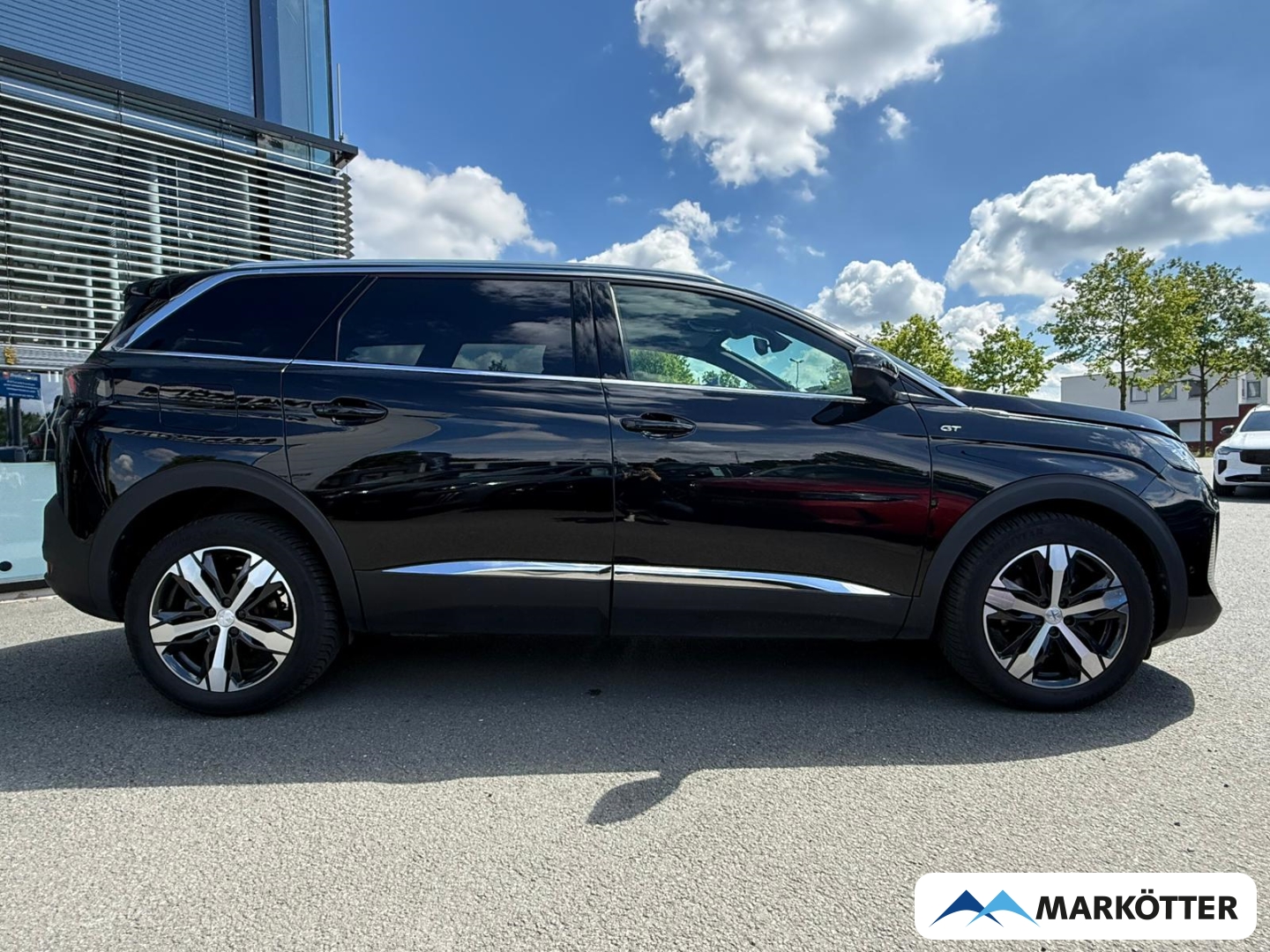 Fahrzeugabbildung Peugeot 5008 GT 7-Sitzer ACC/360CAM/DAB/LED/PANO/SHZ