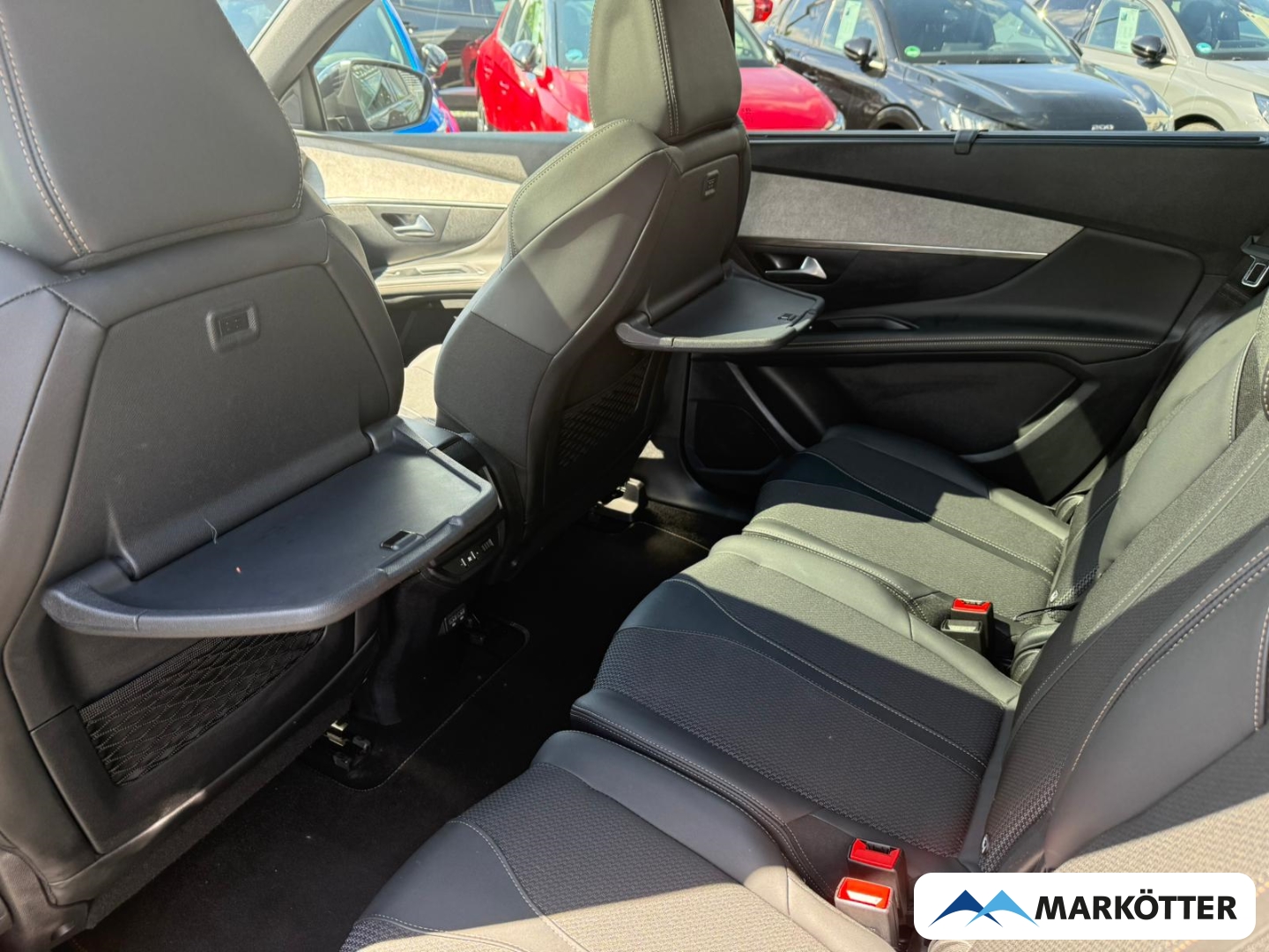 Fahrzeugabbildung Peugeot 5008 GT 7-Sitzer ACC/360CAM/DAB/LED/PANO/SHZ