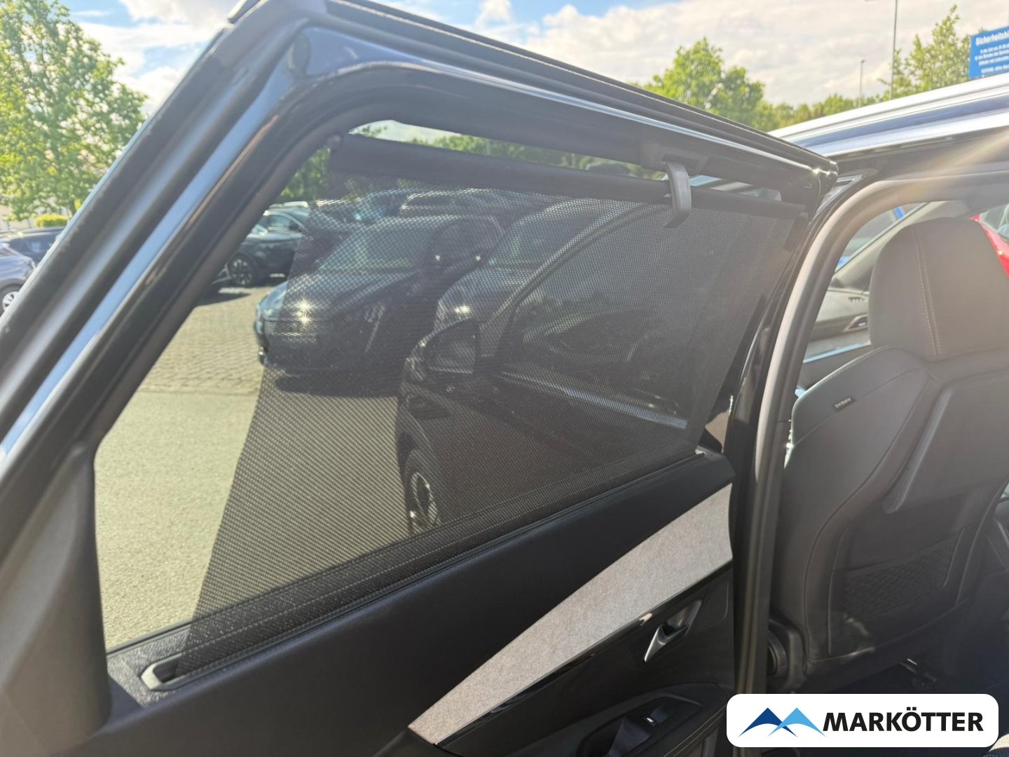 Fahrzeugabbildung Peugeot 5008 GT 7-Sitzer ACC/360CAM/DAB/LED/PANO/SHZ
