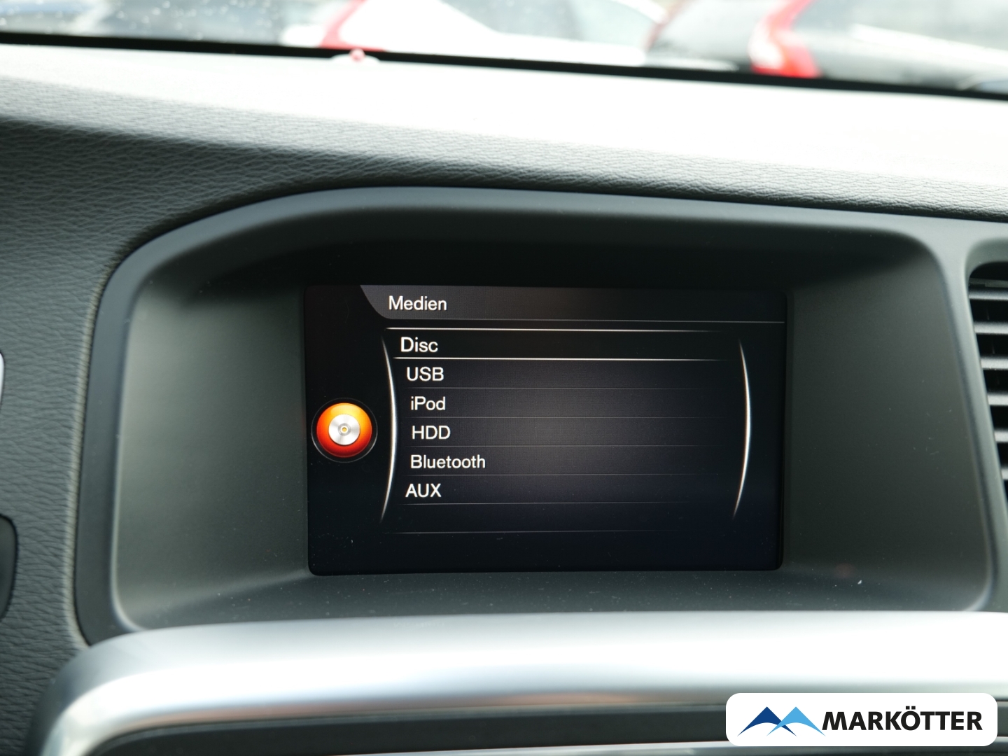 Fahrzeugabbildung Volvo V60 D4 Linje Svart Navi/BLIS/Xenon/Kamera