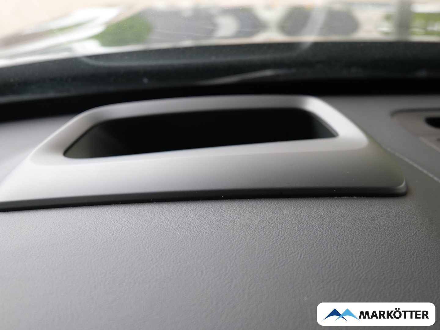 Fahrzeugabbildung Volvo XC90 T8 AWD Recharge Plus Bright 7-Sitzer/PANO