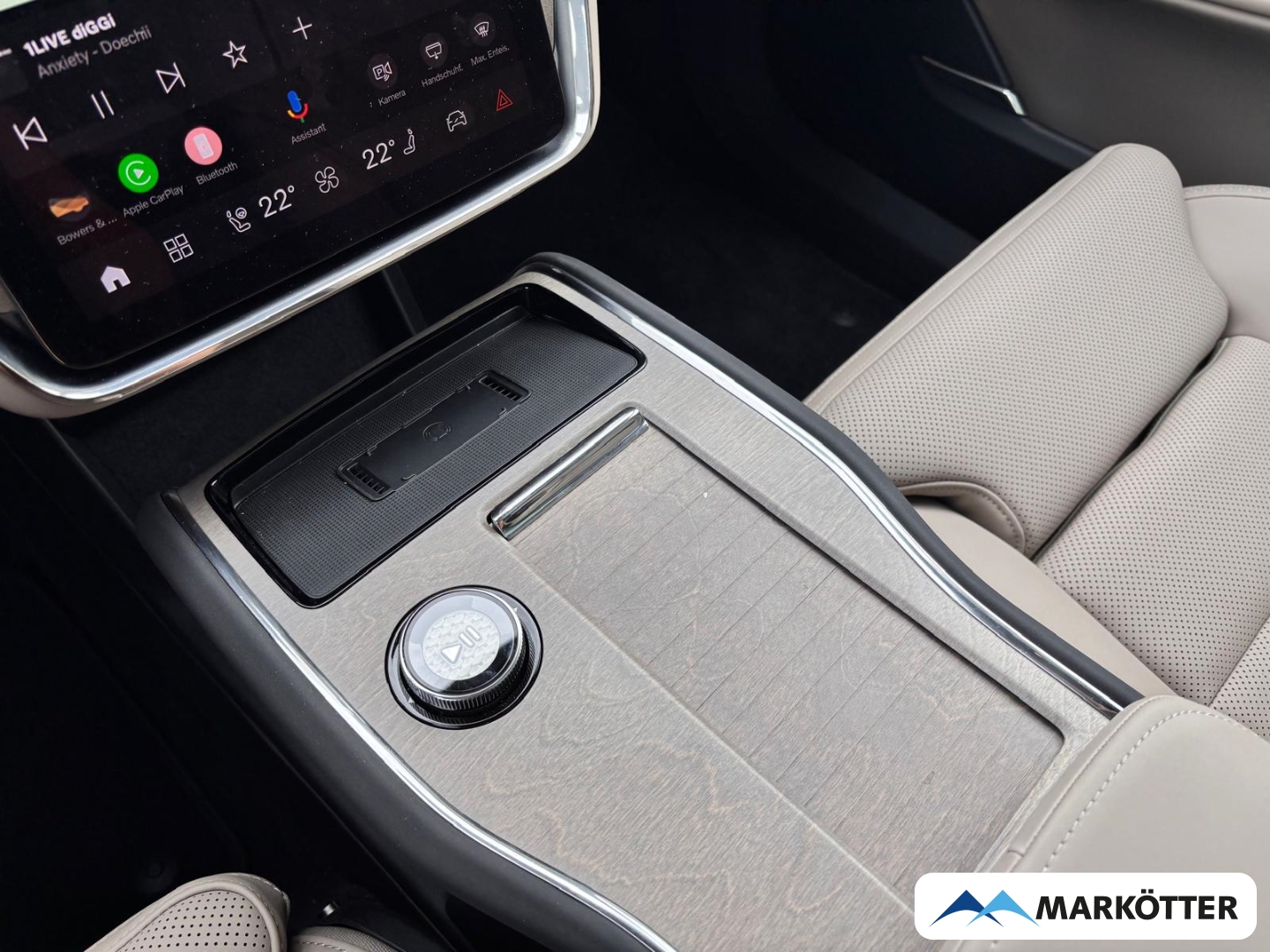 Fahrzeugabbildung Volvo EX90 AWD Ultra Performance Pure Electric 7-Sitz.