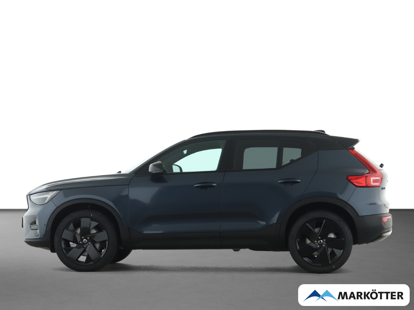 Fahrzeugabbildung Volvo XC40 B3 Plus Black Edition/20''/H&K/ACC/SHZ+LHZ