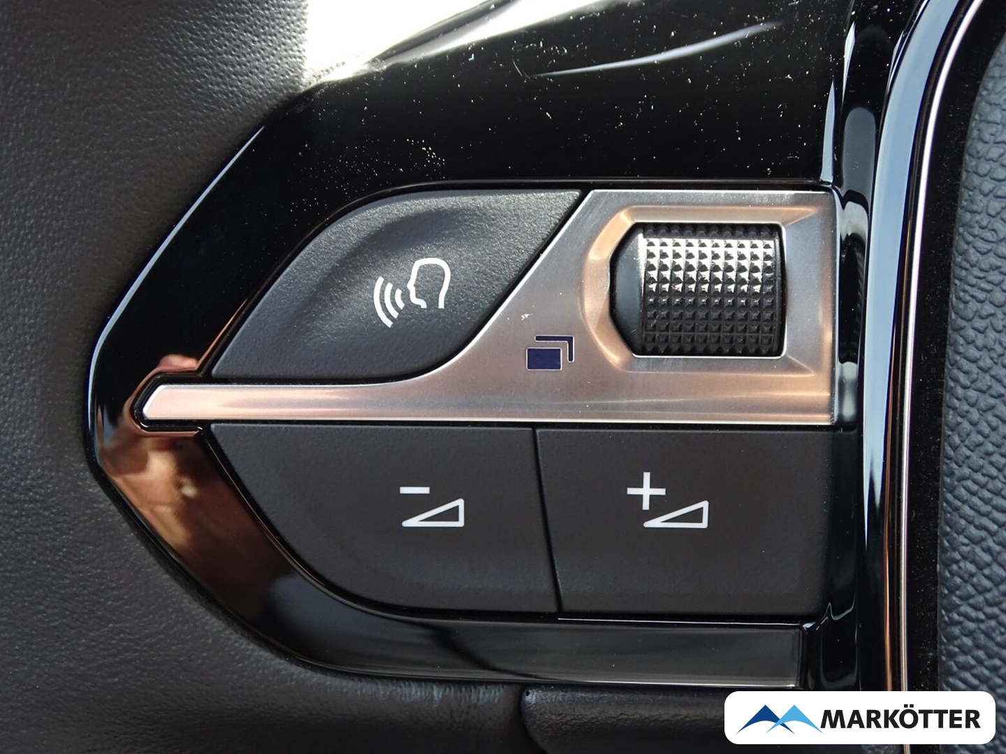 Fahrzeugabbildung Peugeot 2008 Allure TEMPO/SHZ/SHZ/PDC