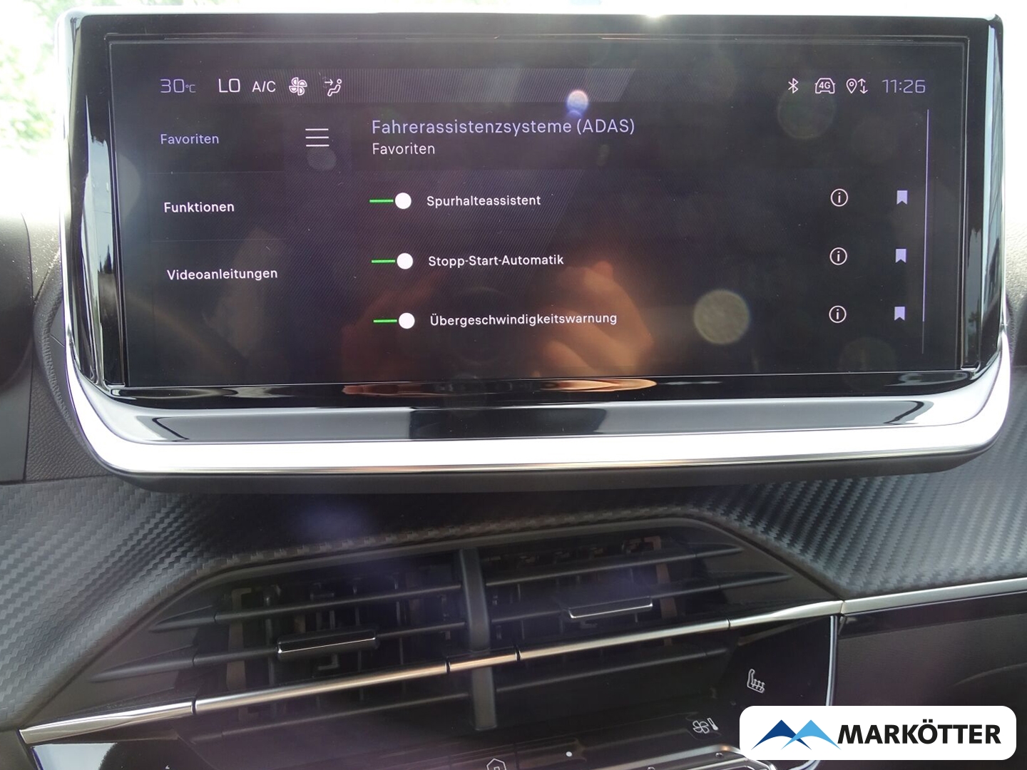 Fahrzeugabbildung Peugeot 2008 Allure TEMPO/SHZ/SHZ/PDC