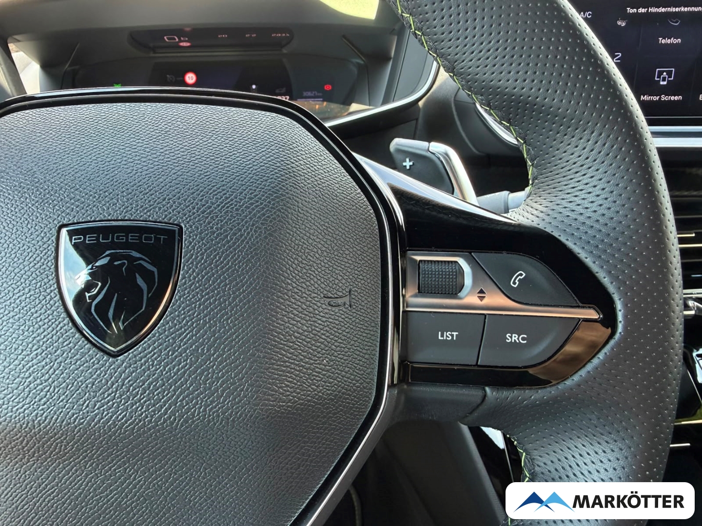 Fahrzeugabbildung Peugeot 208 Hybrid BlackPaket GT CAM/MASSAGE/NAVI/SHZ/TEMP