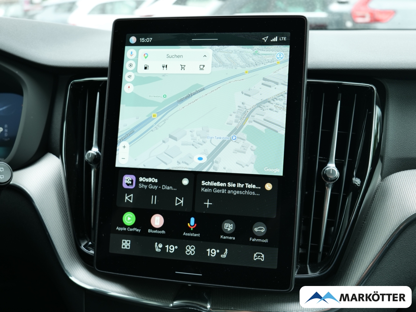 Fahrzeugabbildung Volvo XC60 B5 AWD Rückfahrkamera/Totwinkelassistent