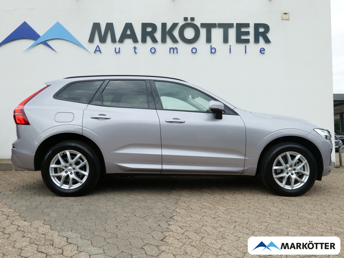 Fahrzeugabbildung Volvo XC60 B5 AWD Rückfahrkamera/Totwinkelassistent