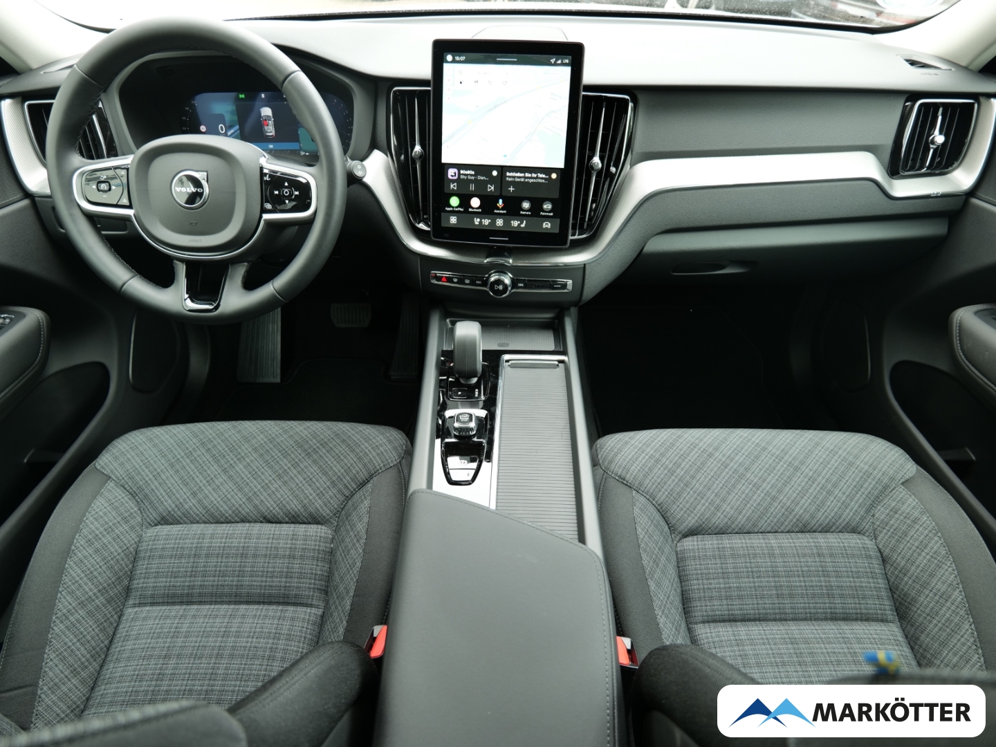 Fahrzeugabbildung Volvo XC60 B5 AWD Rückfahrkamera/Totwinkelassistent