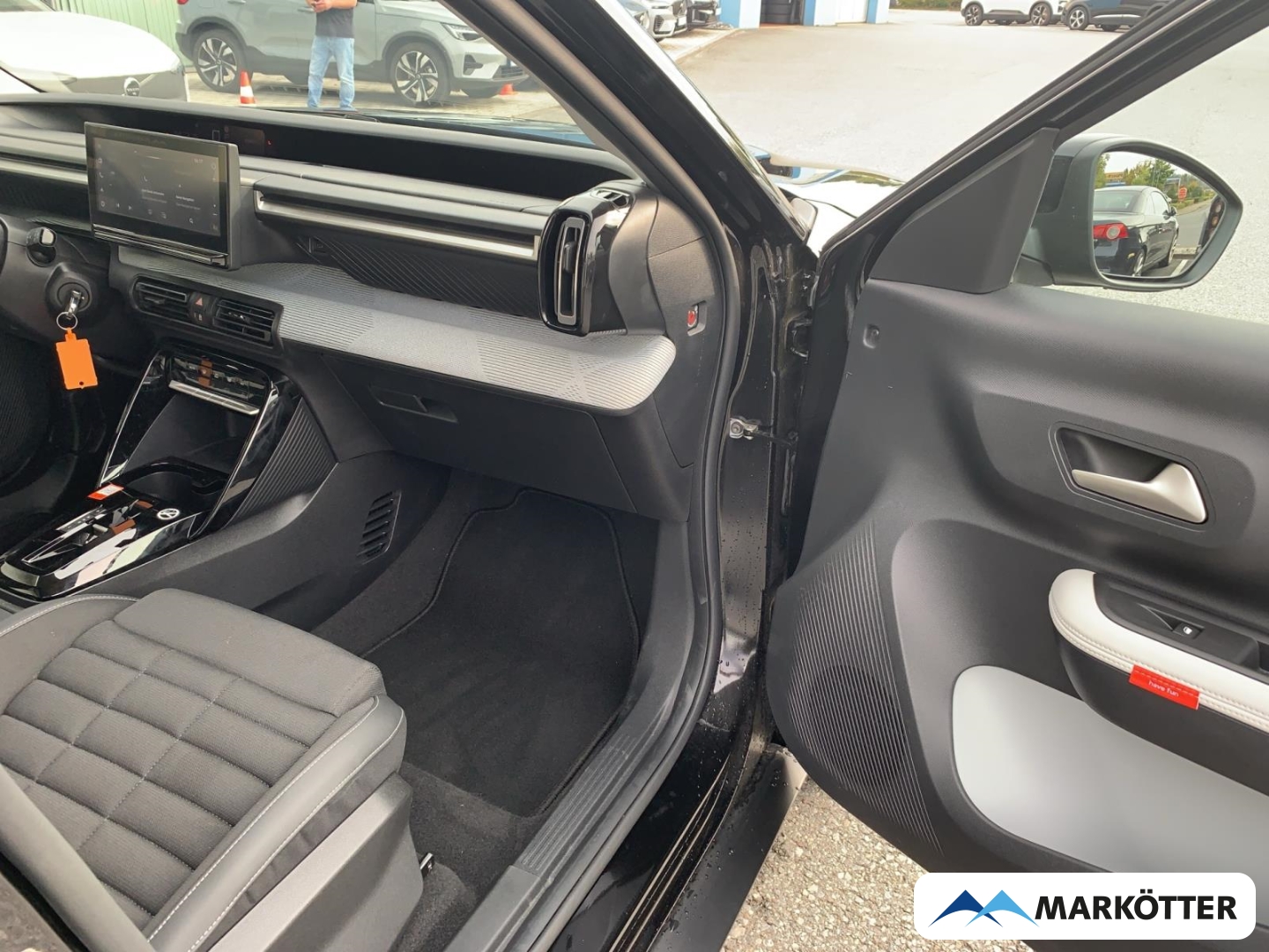 Fahrzeugabbildung Citroen C3 Aircross 113 MAX/Head-up/Navi/PDC/Kamera/LED