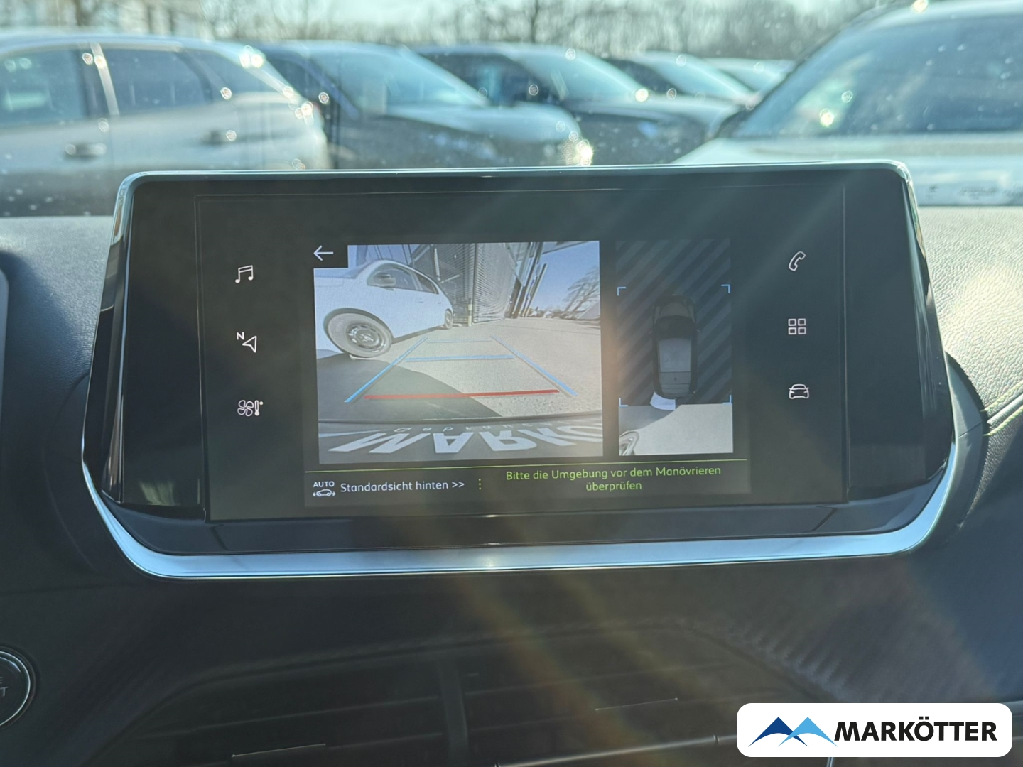 Fahrzeugabbildung Peugeot 208 GT SHZ/CAM/NAVI/PDC/TEMP/CARPY/LED