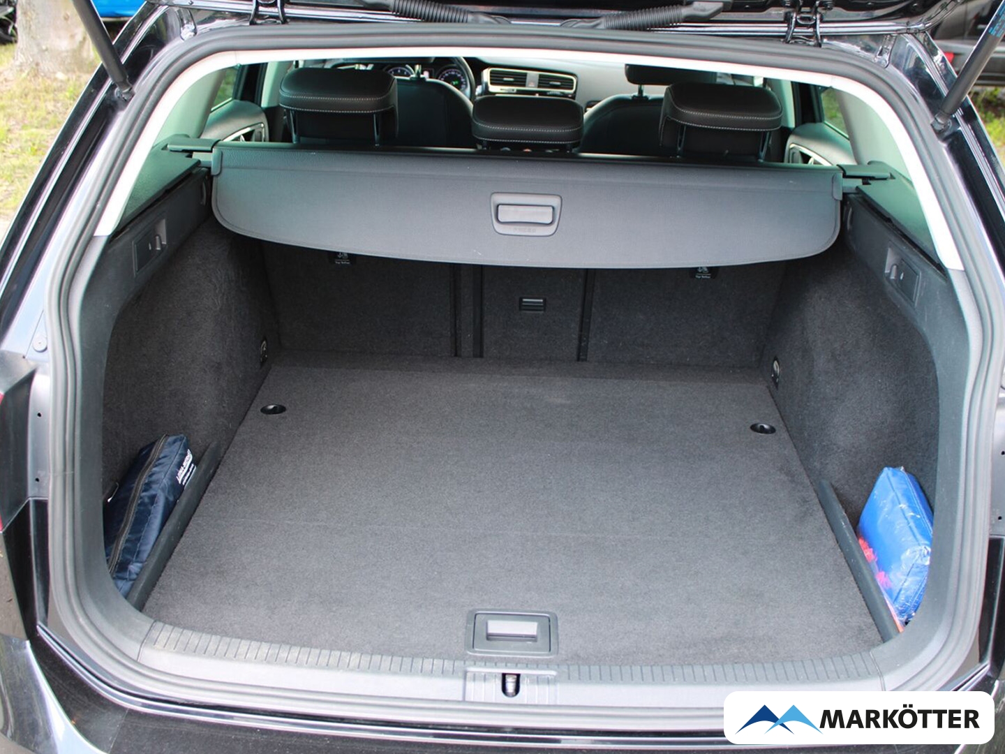 Fahrzeugabbildung Volkswagen Golf VII Variant Highline BMT NAVI/TEMPO/PDC