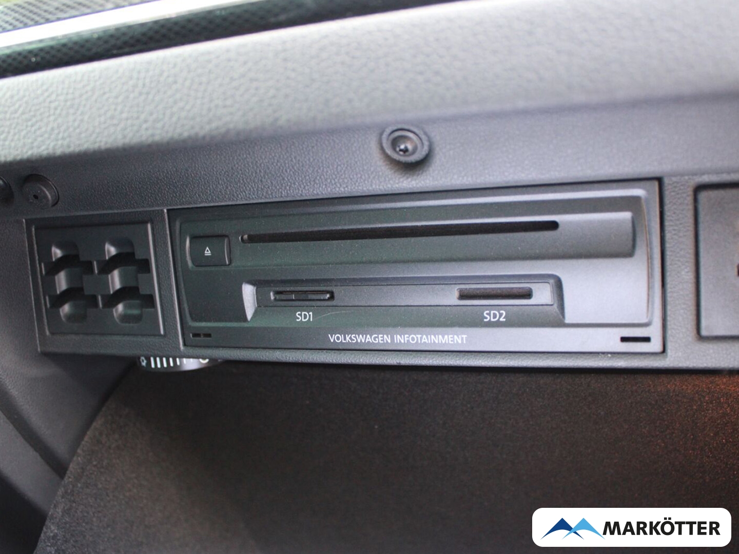 Fahrzeugabbildung Volkswagen Golf VII Variant Highline BMT NAVI/TEMPO/PDC
