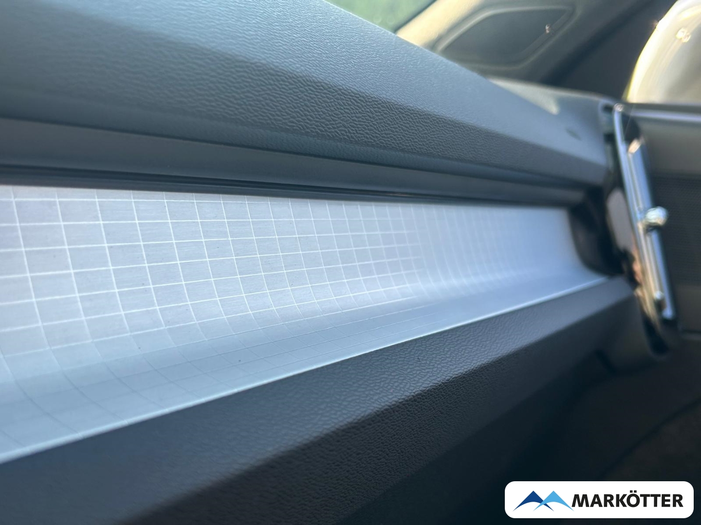 Fahrzeugabbildung Volvo XC40 Core 2WD ACC/Kamera/Spurhalteassist.