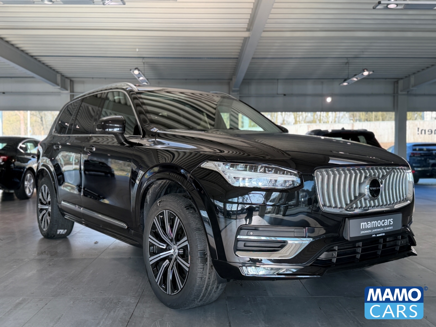 Fahrzeugabbildung Volvo XC90 B5 AWD Inscription 7-S/ACC/AHK/BLIS/360°/PANO