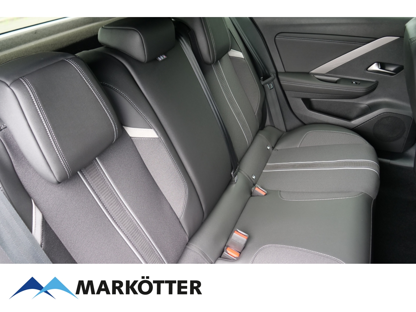Fahrzeugabbildung Opel Astra GS 5-Türer/SHZ+LHZ/FHZ/HUD/ACC/NAVI/LED