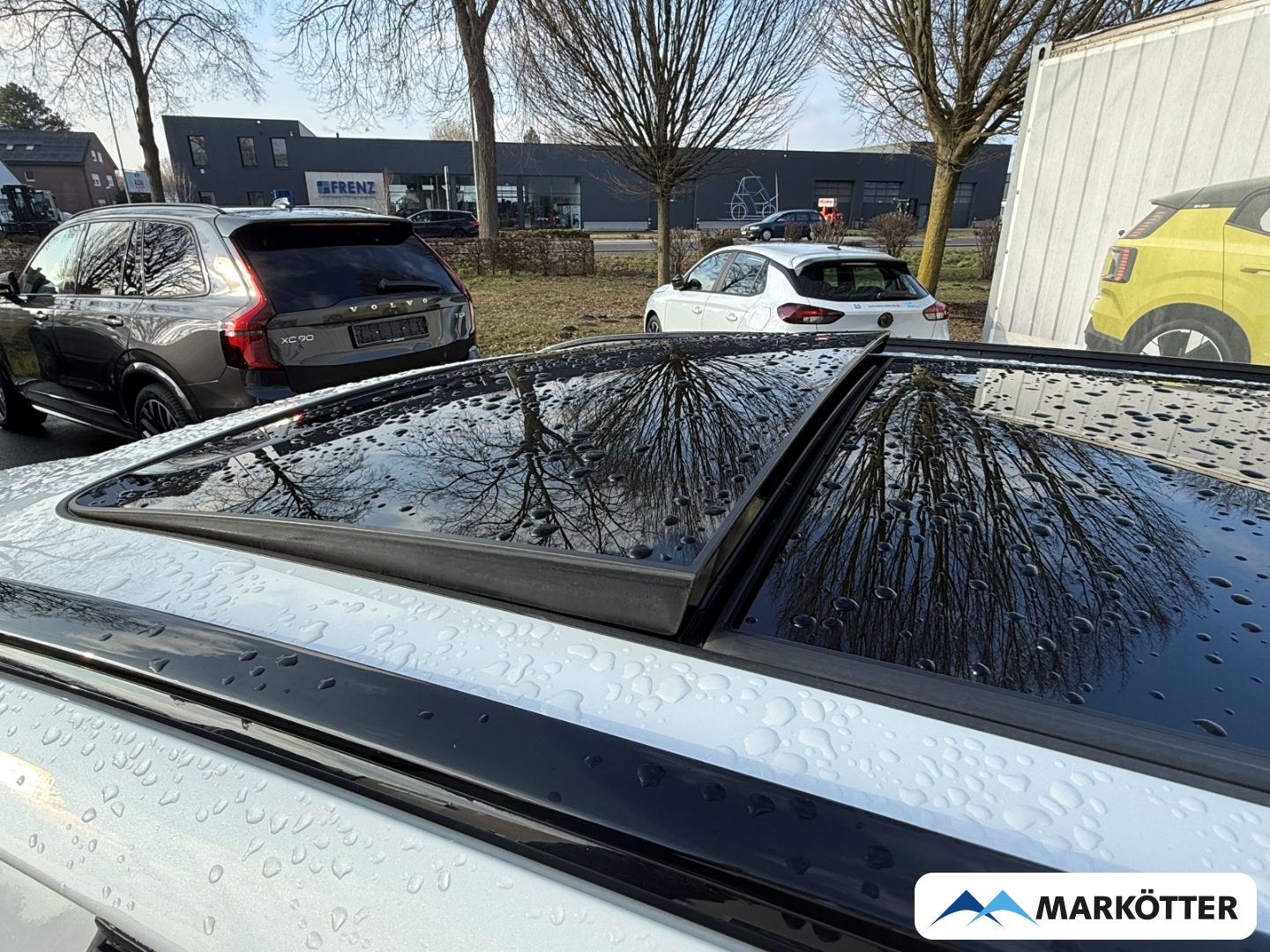 Fahrzeugabbildung Volvo V90 T8 AWD Ultimate Dark ACC/BLIS/LUFT/360°