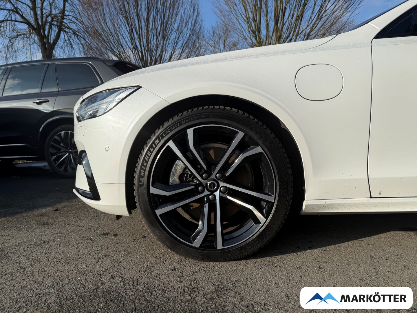 Fahrzeugabbildung Volvo V90 T8 AWD Ultimate Dark ACC/BLIS/LUFT/360°