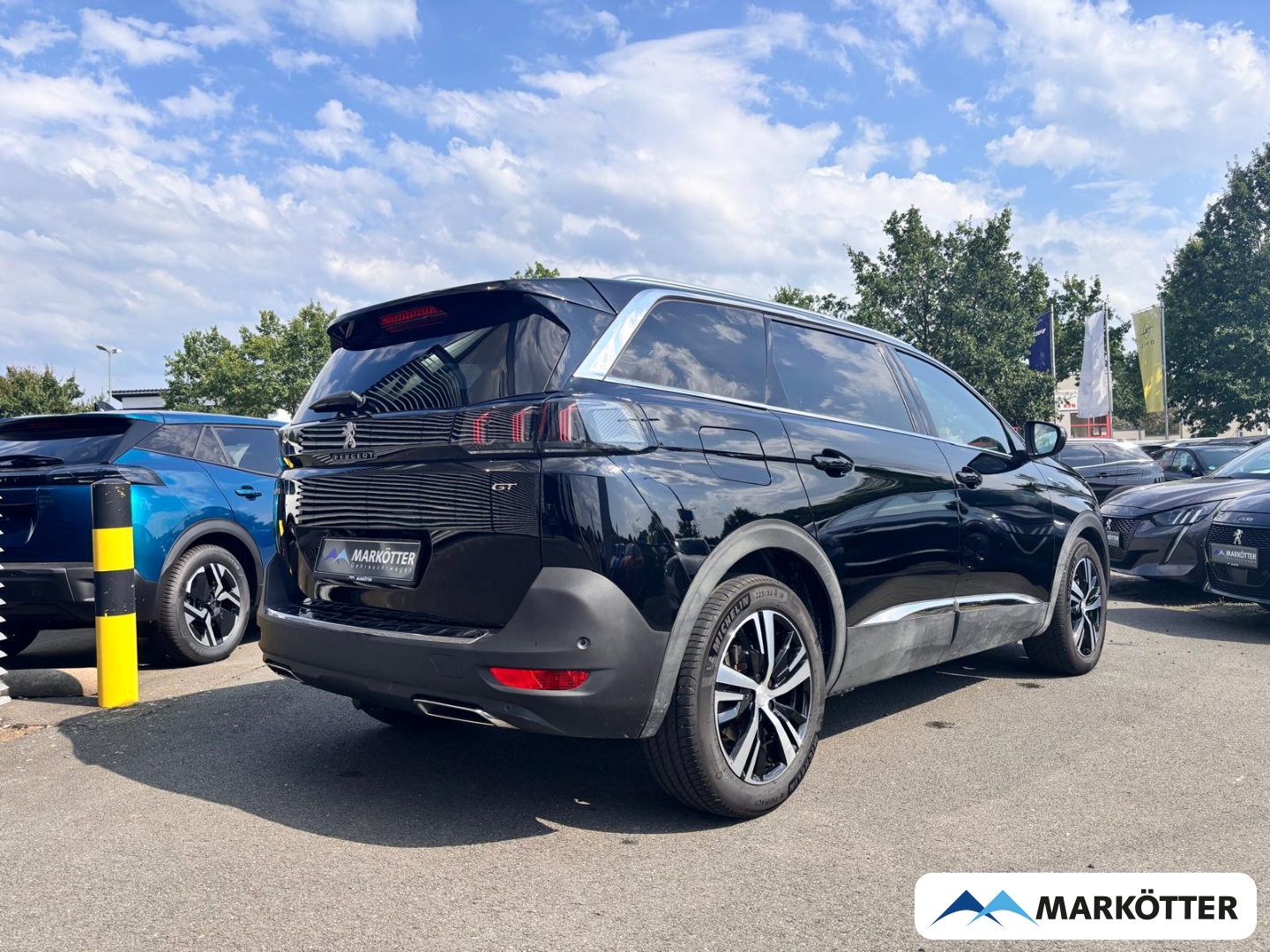 Fahrzeugabbildung Peugeot 5008 GT Hybrid 136 7-Sitzer AHK/ACC/BLIS/SHZ/CAM