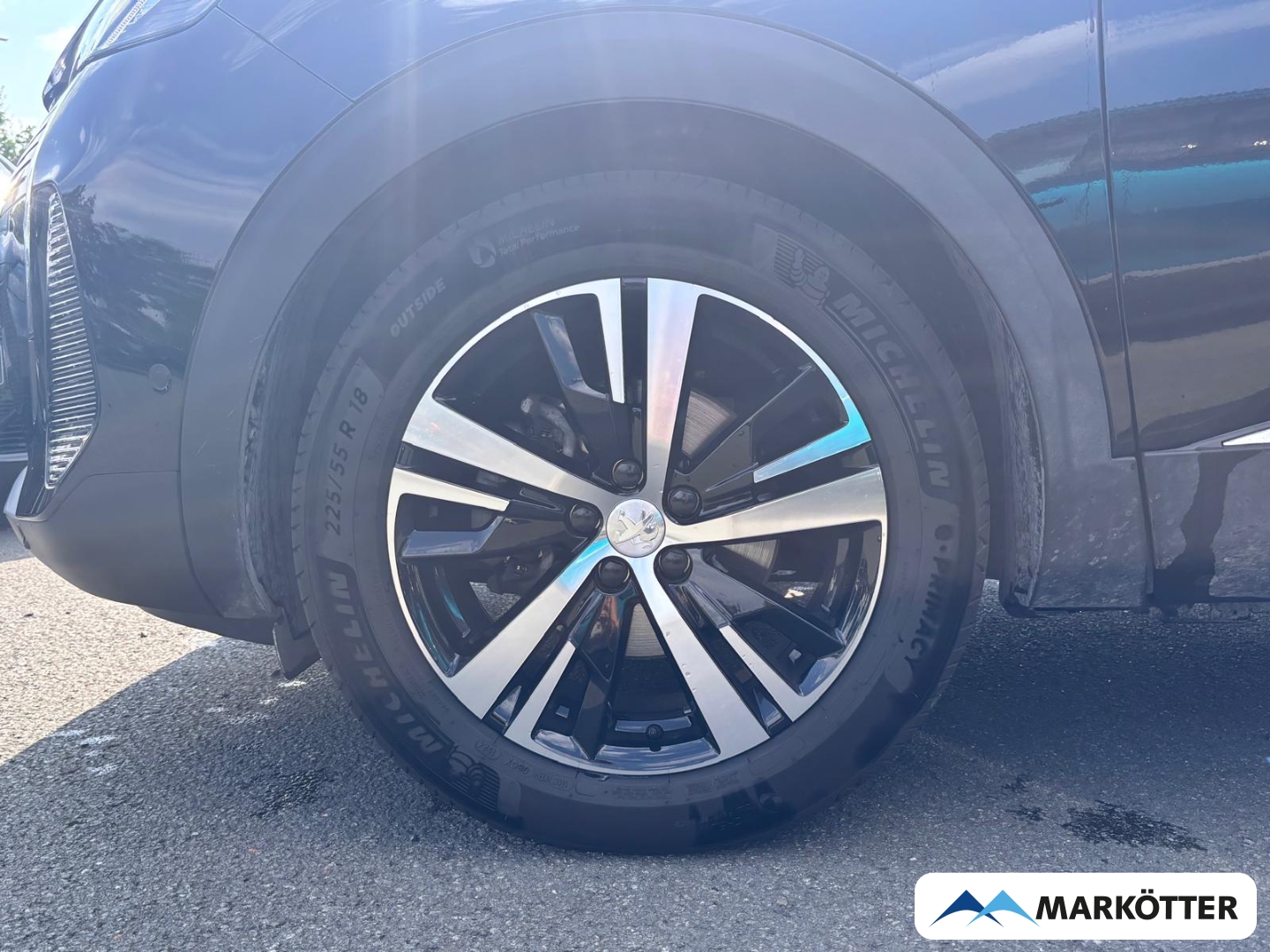 Fahrzeugabbildung Peugeot 5008 GT Hybrid 136 7-Sitzer AHK/ACC/BLIS/SHZ/CAM