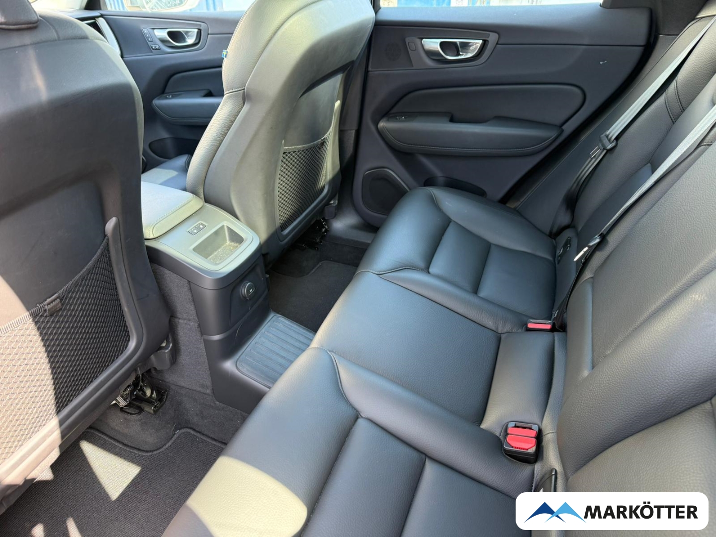 Fahrzeugabbildung Volvo XC60 T6 AWD Inscription Expression Recharge PANO