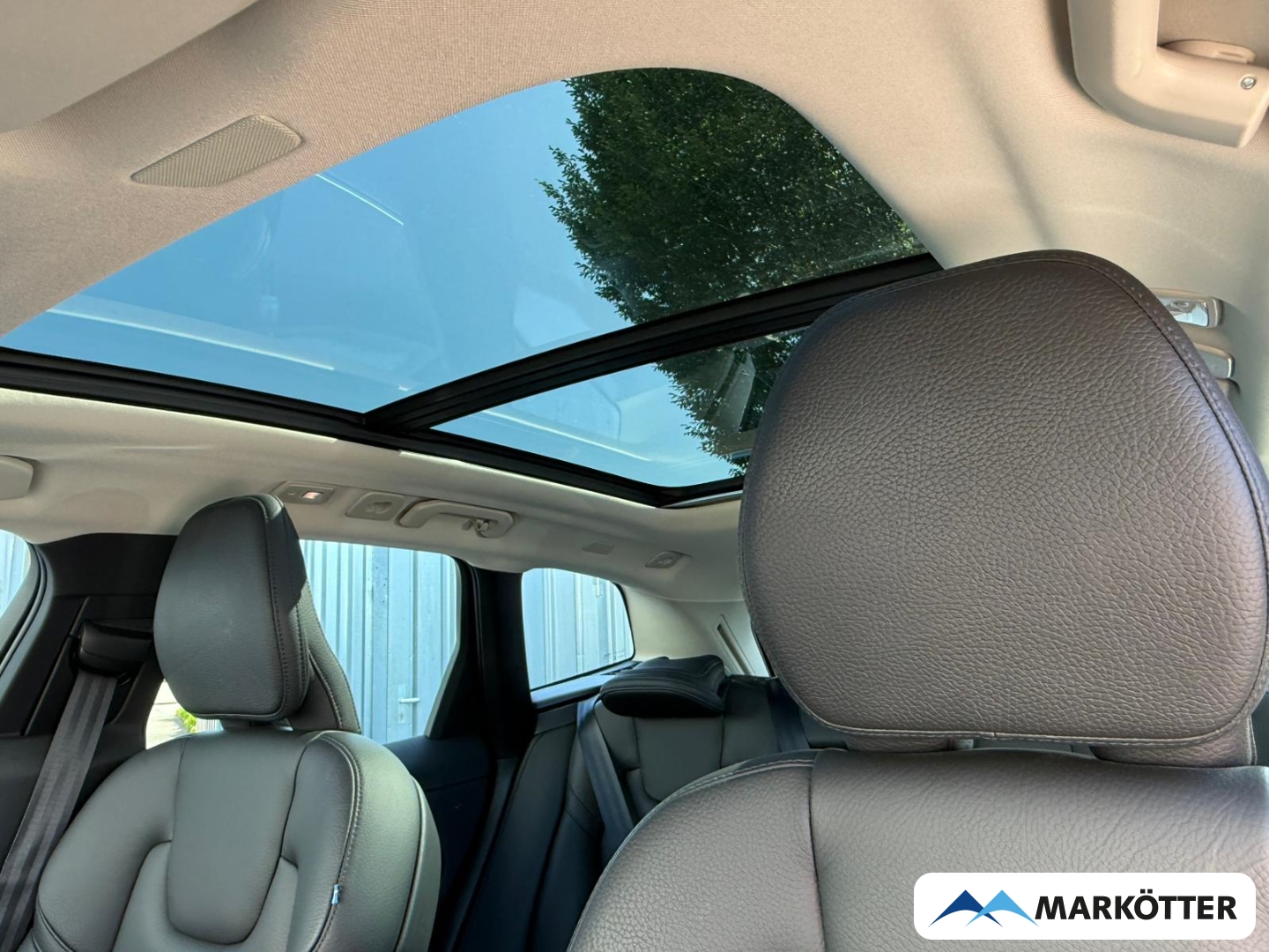 Fahrzeugabbildung Volvo XC60 T6 AWD Inscription Expression Recharge PANO