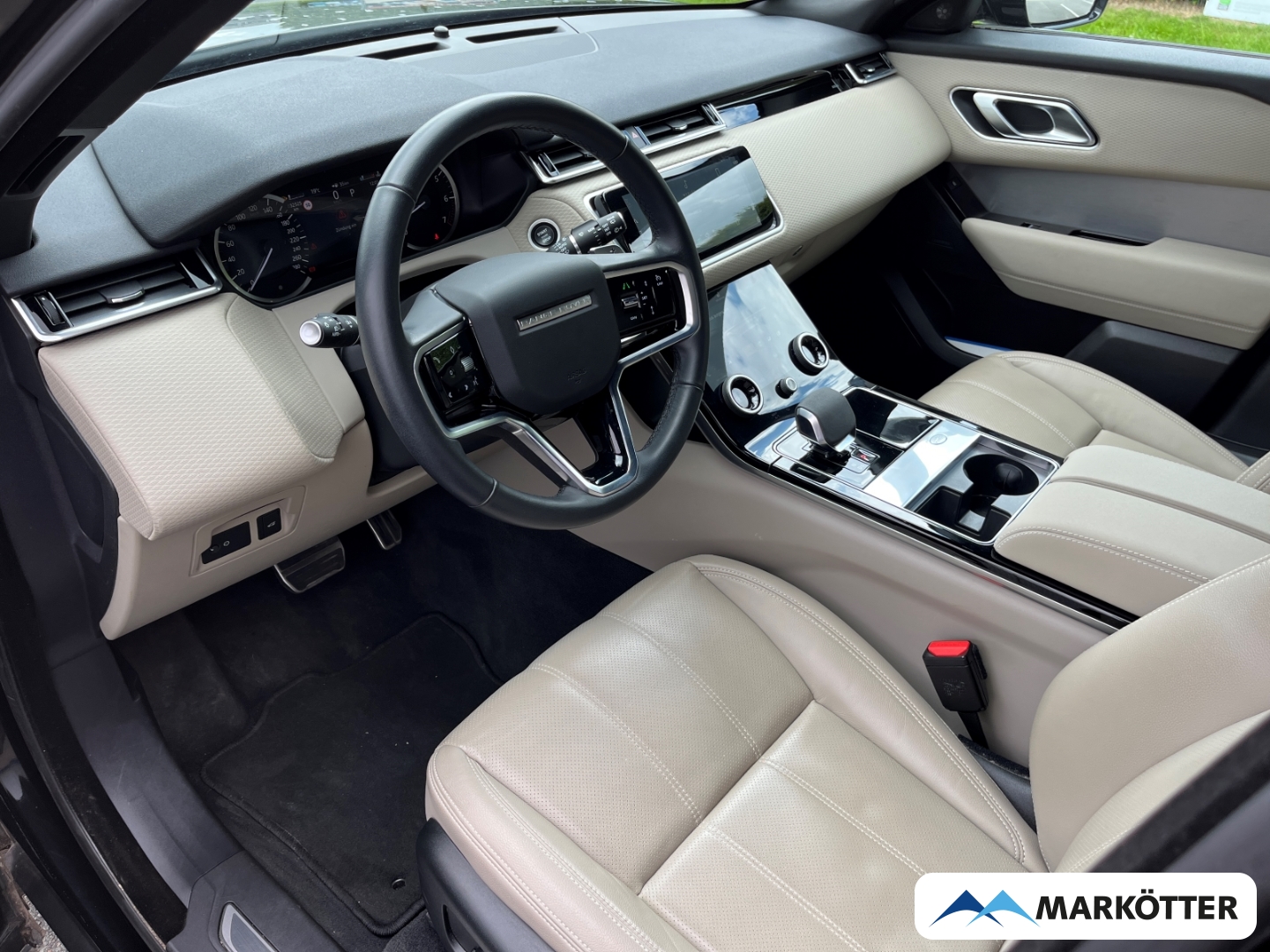 Fahrzeugabbildung Land Rover Range Rover Velar P250 R-Dynamic SE ACC/AHK/Memory