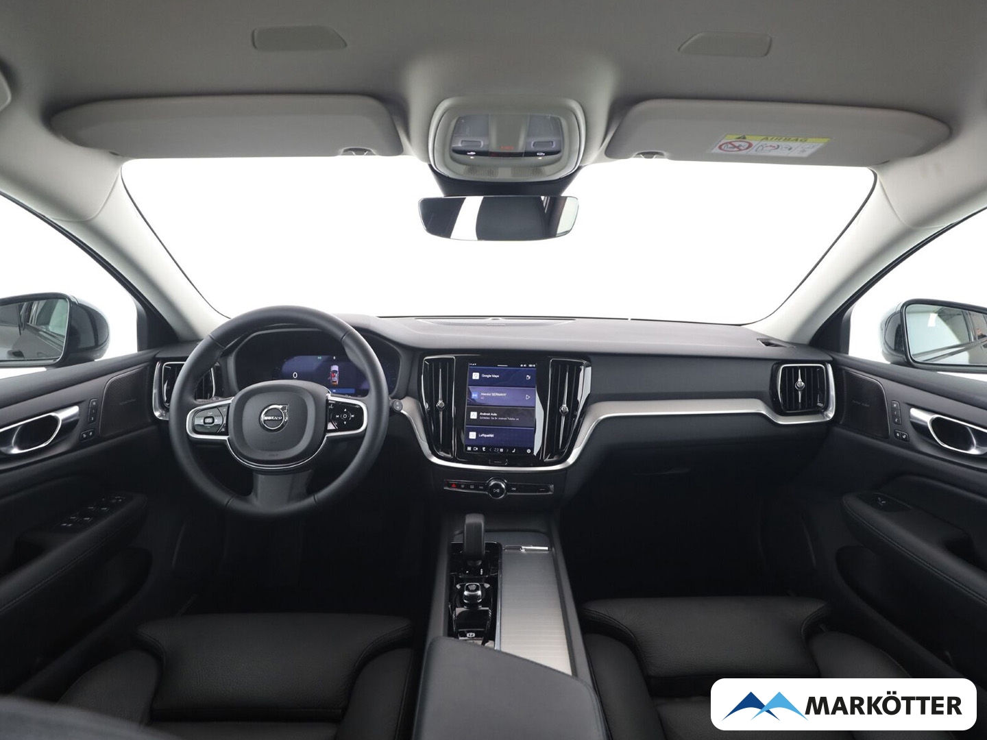 Fahrzeugabbildung Volvo V60 B4 Plus Dark ACC/360/Apple/BLIS/Voll-LED/19''