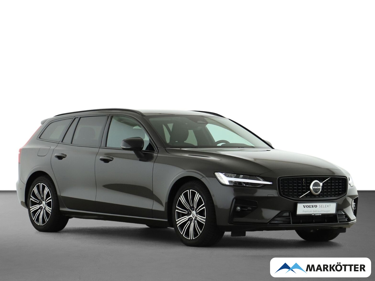 Fahrzeugabbildung Volvo V60 B4 Plus Dark ACC/360/Apple/BLIS/Voll-LED/19''