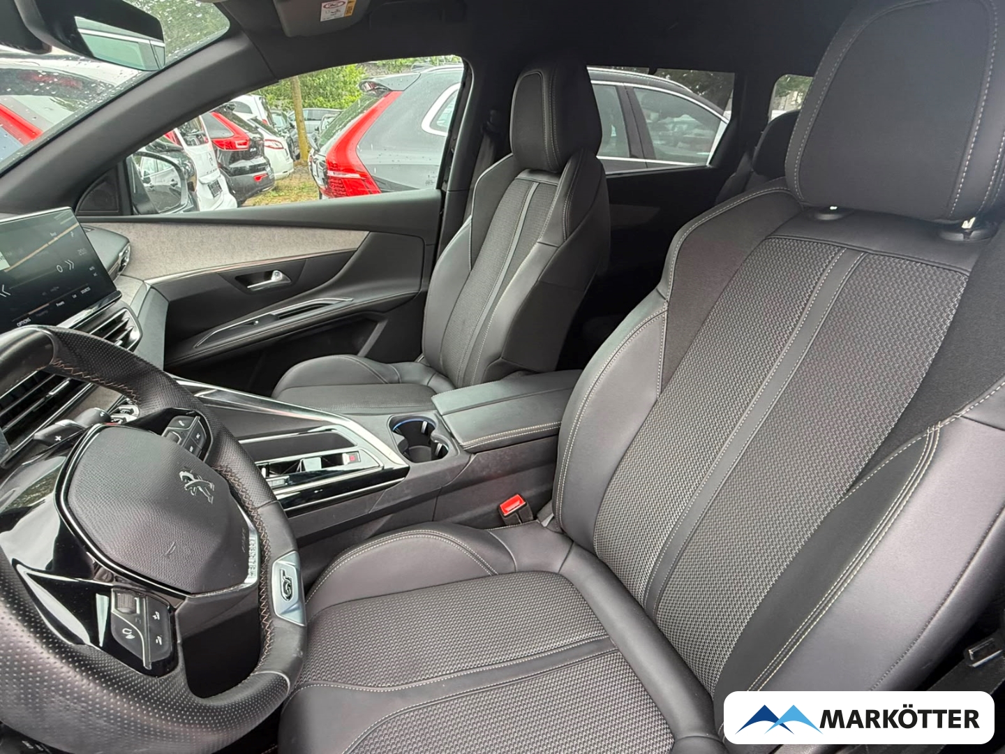 Fahrzeugabbildung Peugeot 5008 GT 7-Sitzer ACC/BLISS/CAM/DAB/NAVI/SHZ