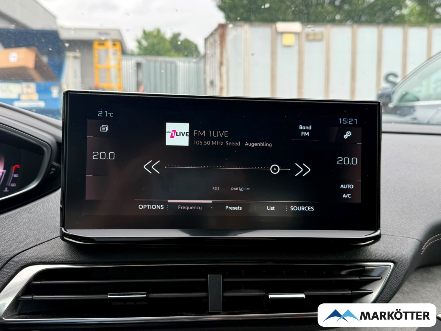 Fahrzeugabbildung Peugeot 5008 GT 7-Sitzer ACC/BLISS/CAM/DAB/NAVI/SHZ