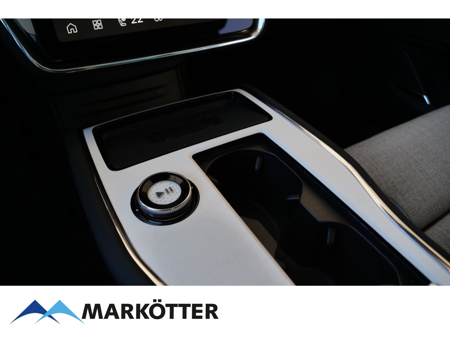 Fahrzeugabbildung Volvo EX90 Ultra Twin Motor AWD 7-Sitzer/22''/B&W/AHK