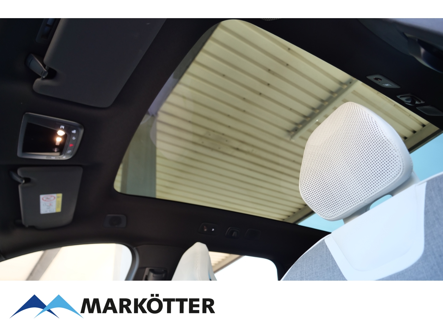 Fahrzeugabbildung Volvo EX90 Ultra Twin Motor AWD 7-Sitzer/22''/B&W/AHK